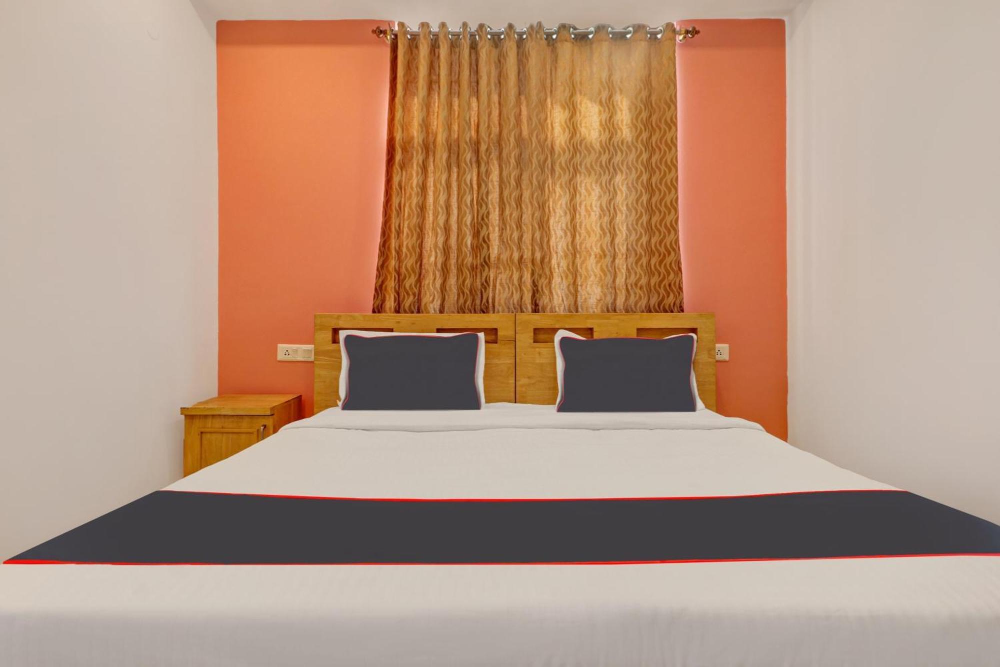 Hotel Super Capital O Qualia Gachibowli Hyderabad Esterno foto