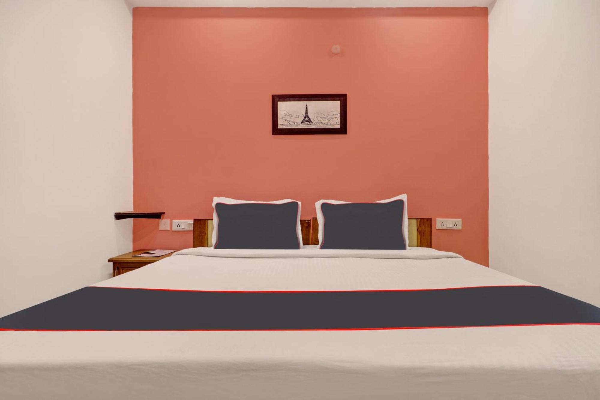 Hotel Super Capital O Qualia Gachibowli Hyderabad Esterno foto